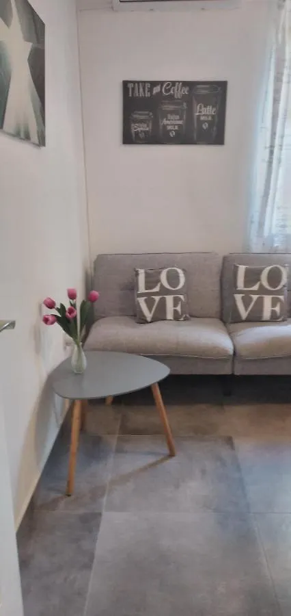 Apartment Greta 拉宾